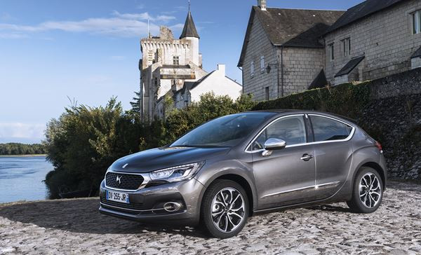 La DS 4 prend un nouvel envol avec une face avant retravaillée