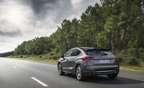 La DS 4 prend un nouvel envol avec une face avant retravaillée