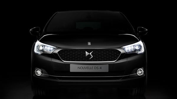 La DS 4 prend un nouvel envol avec une face avant retravaillée