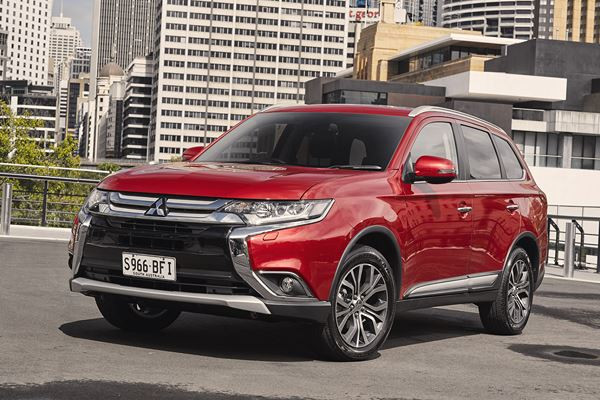 Le crossover Mitsubishi Outlander bénéficie d'une refonte complète