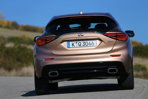 La berline compacte Infiniti Q30 revendique sa différence