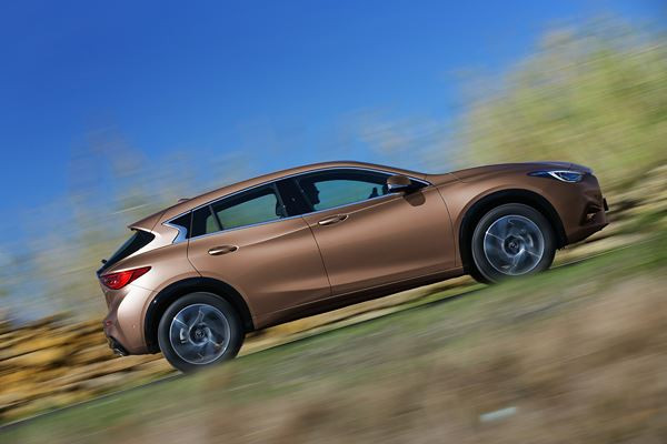 La berline compacte Infiniti Q30 revendique sa différence