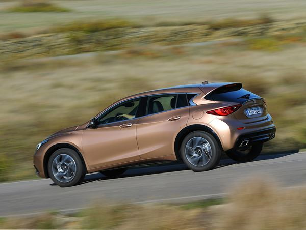 La berline compacte Infiniti Q30 revendique sa différence
