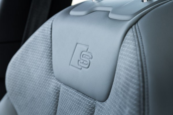 Une nouvelle Audi A4 efficiente taillée pour la route