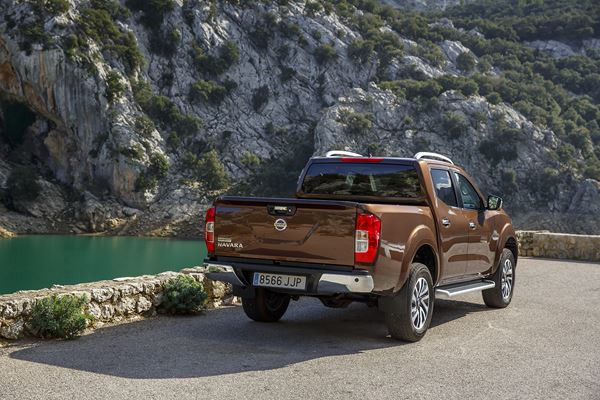 Le Nissan Navara adopte un large éventail de technologies d'aide à la conduite