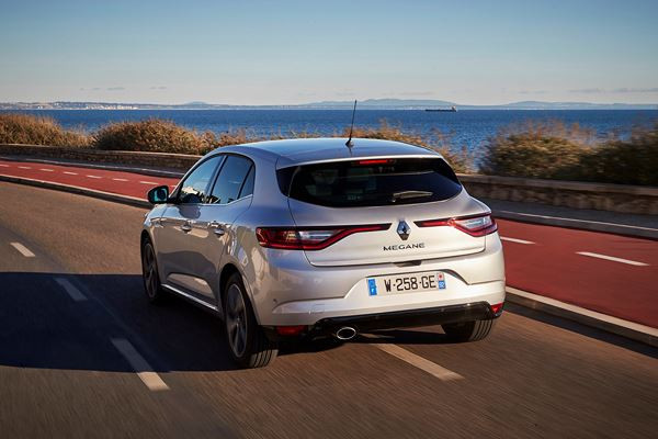 La Renault Mégane adopte plusieurs technologies d’aides à la conduite