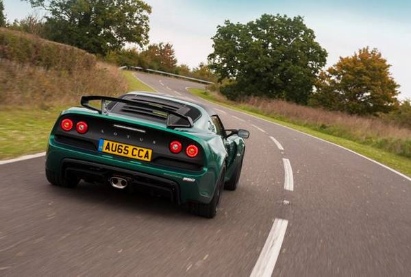 La Lotus Exige Sport 350 développe plus de 300 ch par tonne