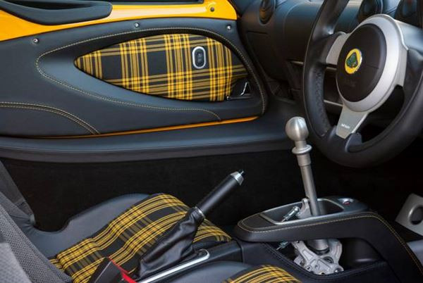La Lotus Exige Sport 350 développe plus de 300 ch par tonne