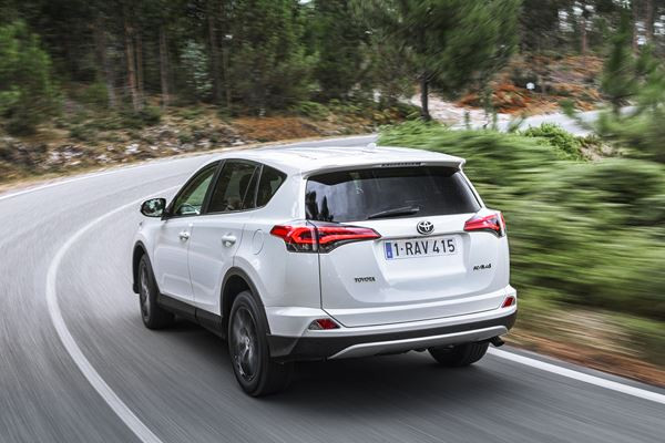 Le Toyota RAV4 restylé adopte un style plus expressif