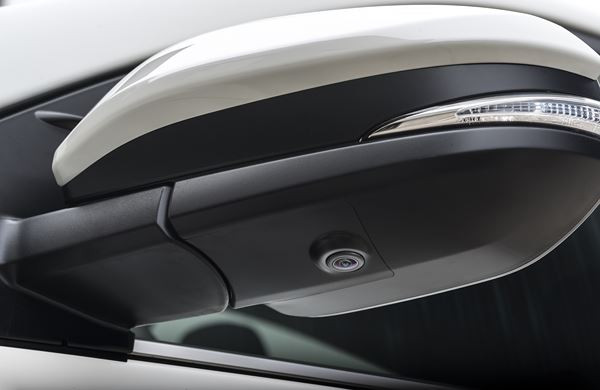 Le Toyota RAV4 restylé adopte un style plus expressif