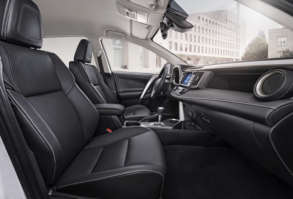 Le Toyota RAV4 restylé adopte un style plus expressif