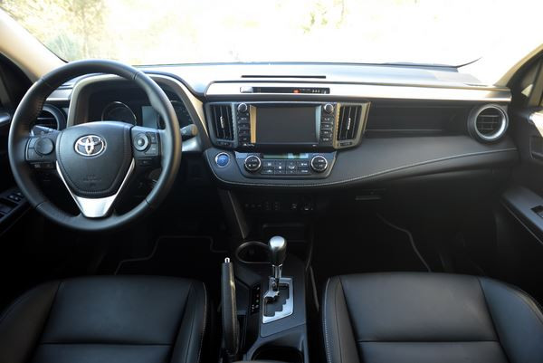 Le Toyota RAV4 restylé adopte un style plus expressif
