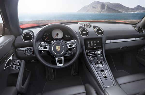 Le roadster Porsche 718 Boxster embarque un moteur turbo quatre cylindres à plat