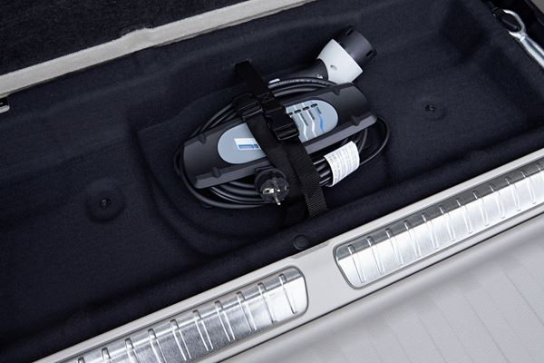 La BMW X5 xDrive40e hybride rechargeable développe une puissance de 313 ch