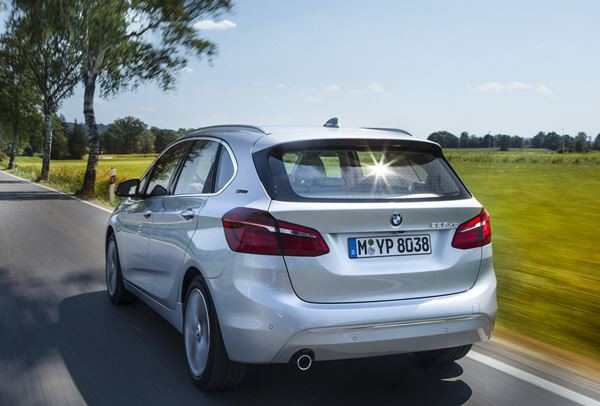 La BMW 225xe Active Tourer embarque une motorisation hybride rechargeable