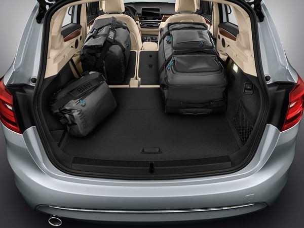 La BMW 225xe Active Tourer embarque une motorisation hybride rechargeable
