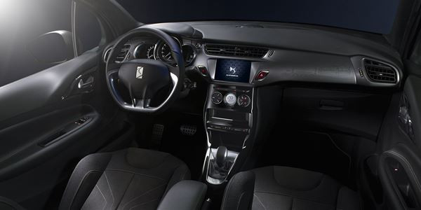 La DS 3 restylée entend devenir  « une icône parisienne »