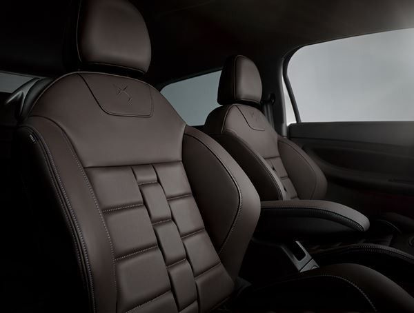 La DS 3 restylée entend devenir  « une icône parisienne »