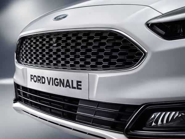 Le Ford S-Max se décline dans la version haut de gamme Vignale