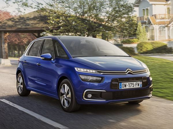 Le Citroën C4 Picasso restylé en approche