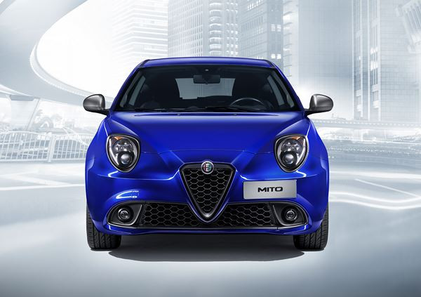 L'Alfa Romeo MiTo bénéficie d’une grille de calandre inspirée de la Giulia