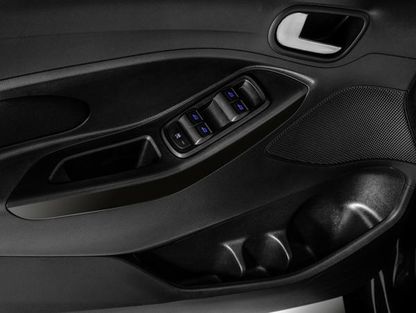 Ford Ka Plus: une petite berline cinq portes à partir de 9 990 euros