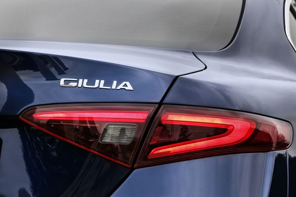 Alfa Romeo Giulia : les caractéristiques essentielles du style italien