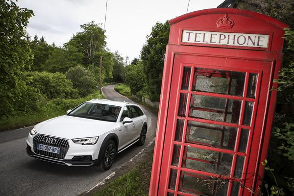 L'Audi A4 Allroad adopte un style baroudeur et une transmission intégrale