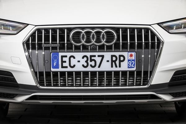 L'Audi A4 Allroad adopte un style baroudeur et une transmission intégrale