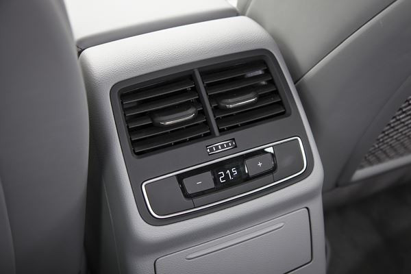 L'Audi A4 Allroad adopte un style baroudeur et une transmission intégrale
