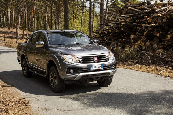 Le pick-up Fiat Fullback revendique robustesse et fiabilité