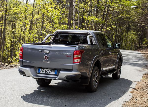 Le pick-up Fiat Fullback revendique robustesse et fiabilité