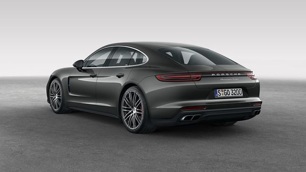 La nouvelle Porsche Panamera conjugue performances, luxe et confort