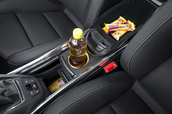 L'Opel Zafira restylé reçoit une calandre plus dynamique