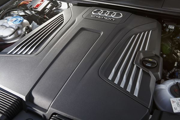 L'Audi Q7 e-tron quattro embarque une motorisation hybride diesel rechargeable