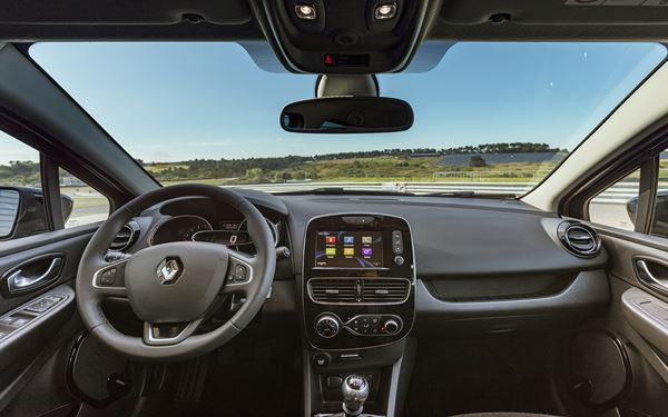 La Renault Clio Estate s'offre un nouveau regard