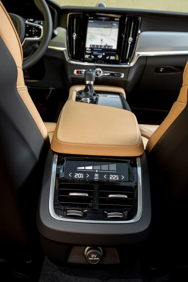 Volvo V90: un grand break haut de gamme élégant et polyvalent
