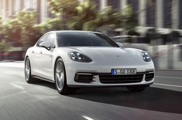 La Porsche Panamera hybride rechargeable reçoit une transmission intégrale