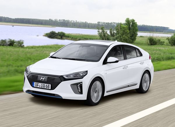 La Hyundai Ioniq Hybride affiche une consommation de 3,4 litres aux 100 km