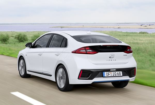 La Hyundai Ioniq Hybride affiche une consommation de 3,4 litres aux 100 km