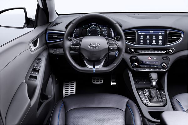 La Hyundai Ioniq Hybride affiche une consommation de 3,4 litres aux 100 km