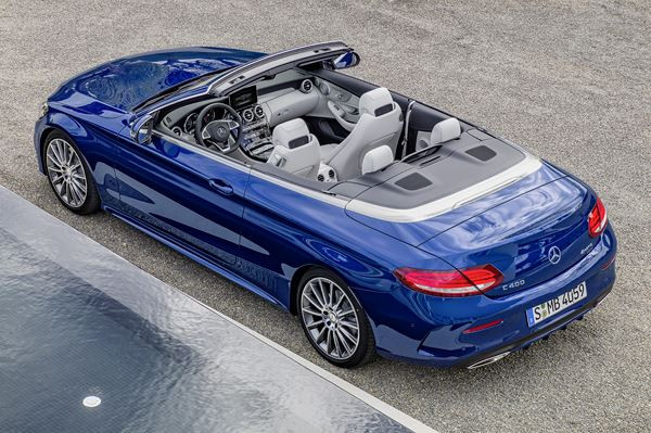 La Mercedes Classe C Cabriolet embarque une capote en tissu