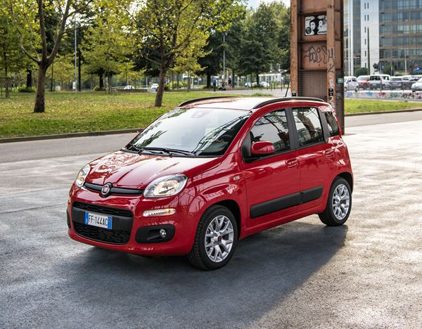 La Fiat Panda 2017 embarque le système d'info divertissement Uconnect