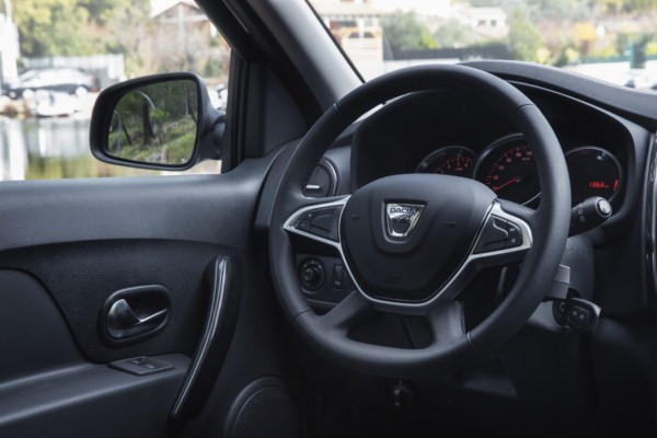 La Dacia Sandero reçoit un design légèrement revisité