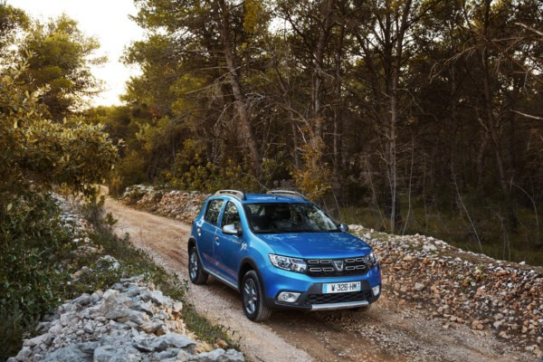 La Dacia Sandero Stepway s'offre une face avant retravaillée