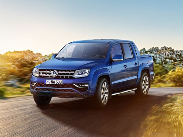 Le pick-up Volkswagen Amarok restylé embarque un six cylindres diesel