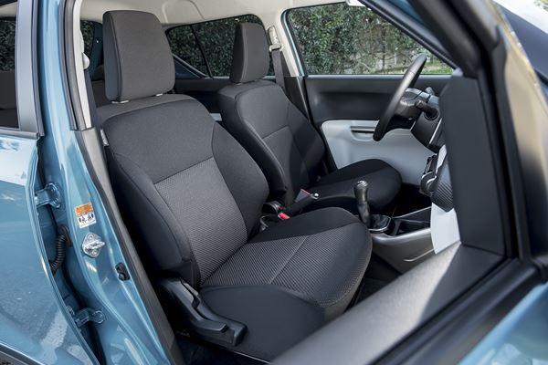 Le petit crossover Suzuki Ignis affiche un style marqué