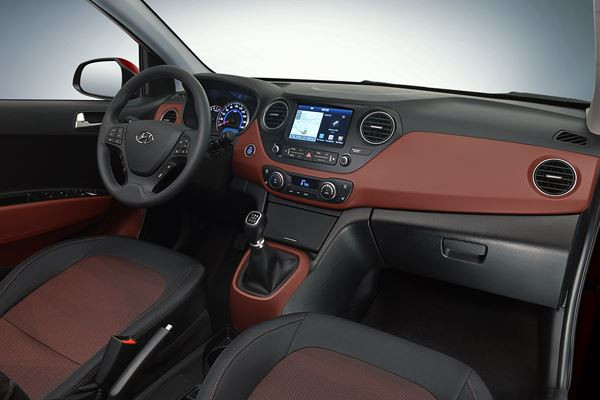 La Hyundai i10 restylée reçoit une nouvelle calandre en cascade