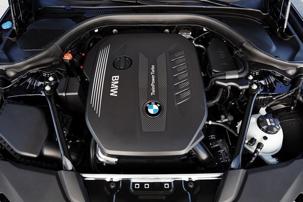 La BMW Série 5 fait le plein de systèmes d’aide à la conduite