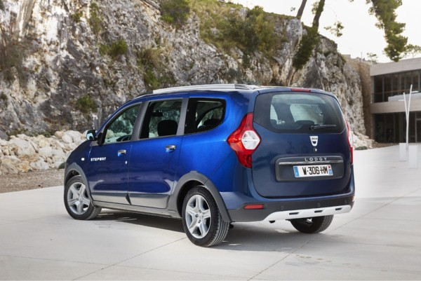 Le Dacia Lodgy bénéficie d'un design extérieur et intérieur légèrement revisité